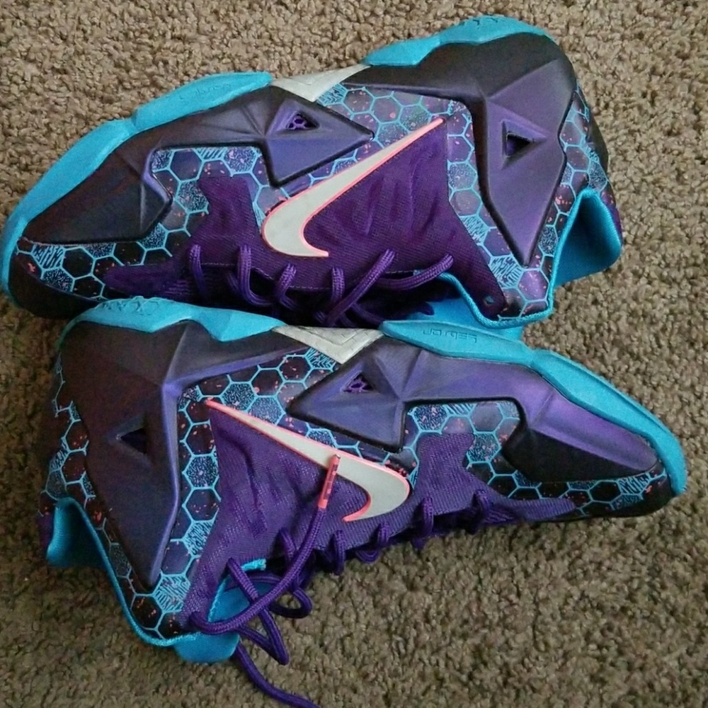 LeBron 11
